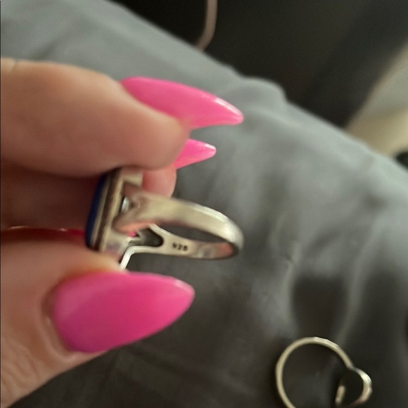 Genuine Lapis and .925 sterling silver ring - Picture 6 of 6